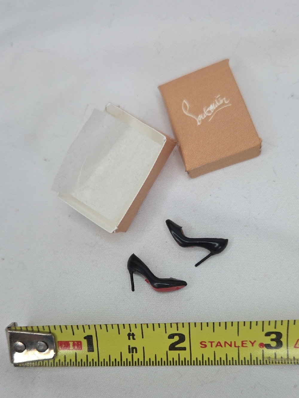 Mini Louboutin style black patent high heels With Box 1:12 Scale For Display